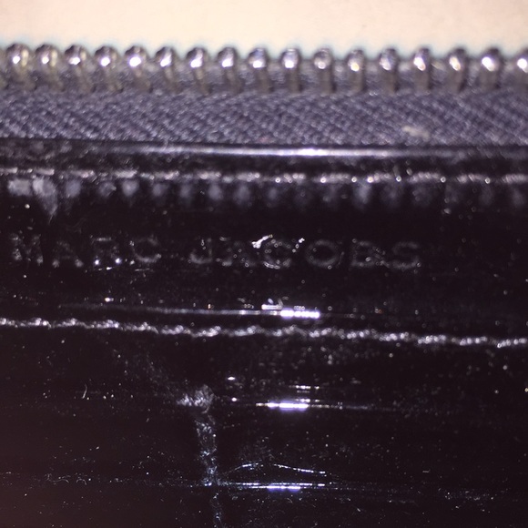 Marc Jacobs Black Patent Leather Clutch / Wallet - Picture 5 of 6